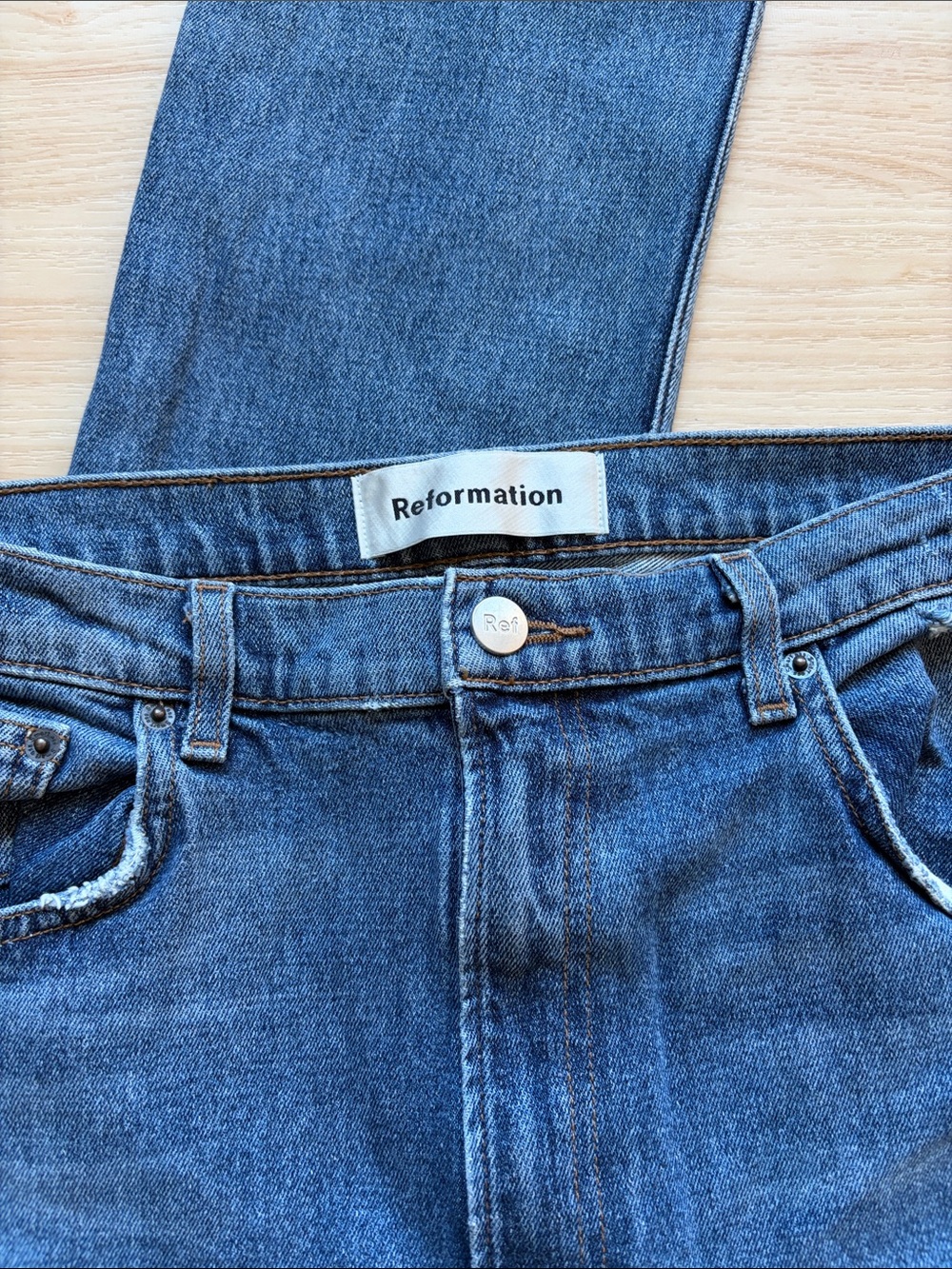 Reformation Women’s Mid-Rise Straight Jeans